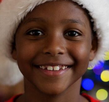 I Broke a Kid’s Santa Fantasy at the Office Christmas Party—and My Boss Cornered Me Right Afterward