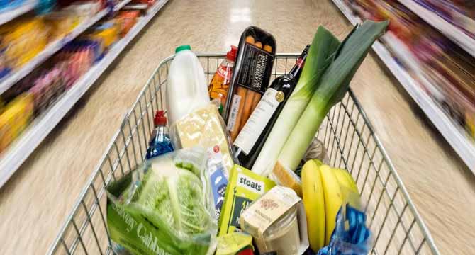 My 14-Year-Old Covered the Difference for an Elderly Woman’s Groceries—Two Days Later, a Small Envelope Arrived That Left Me Sitting on the Stairs