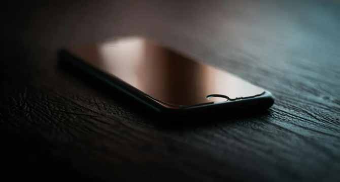 My Husband Forgot His Phone at Home—Then I Heard a Voicemail from an Unknown Boy Saying, ‘Hi, Dad’