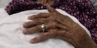 My Aunt Slipped Grandma’s Diamond Ring Off Her Finger on Her Deathbed — Two Days After the Funeral, a Package Arrived That Made Her Turn Pale