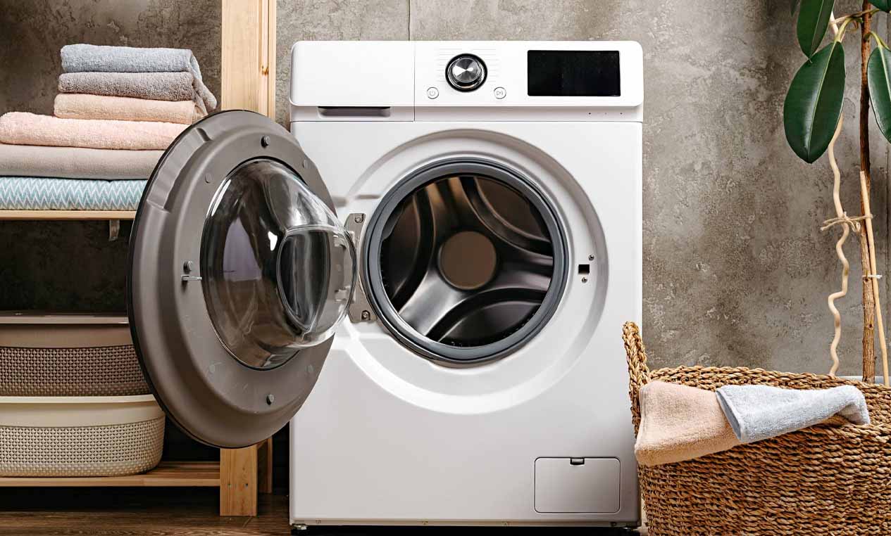 I Bought a Used Washing Machine at a Thrift Store – When I Opened It at Home, I Was Speechless
