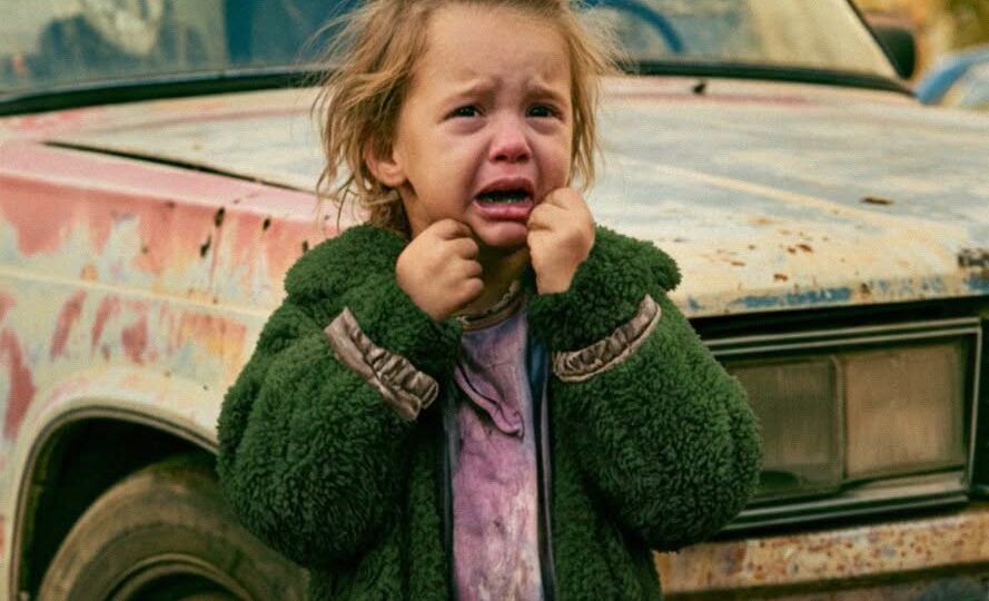I Used to Avoid the Woman Living in the Car Outside My Building – Then Her Daughter Screamed for Help