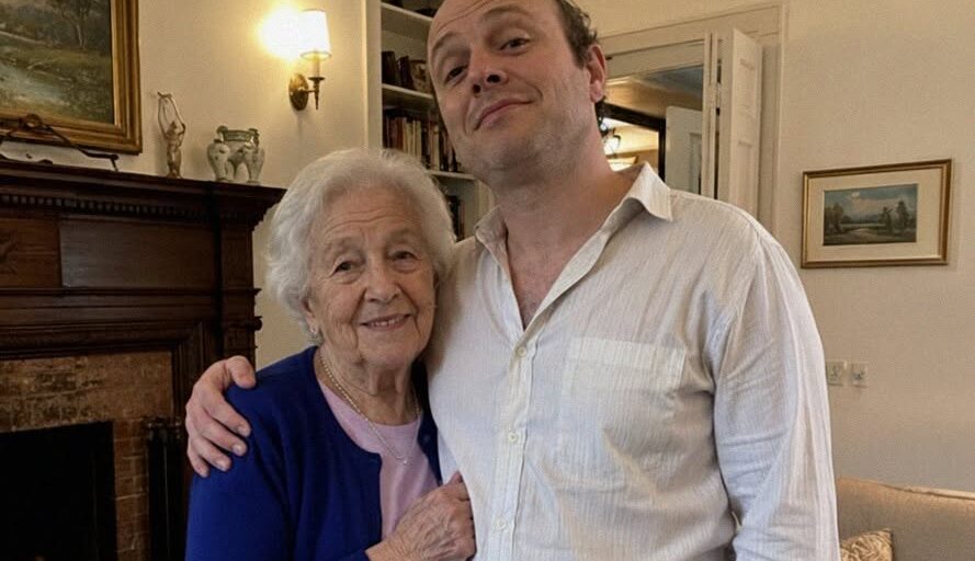 My Grandma Didn’t Believe Her Boyfriend Was a Gold Digger — So I Exposed Him in the Best Way Possible